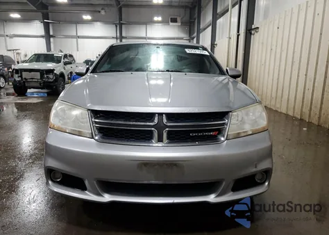 2013 Dodge Avenger Sxt z USA, uszkodzony, nr VIN 1C3CDZCB2DN652473